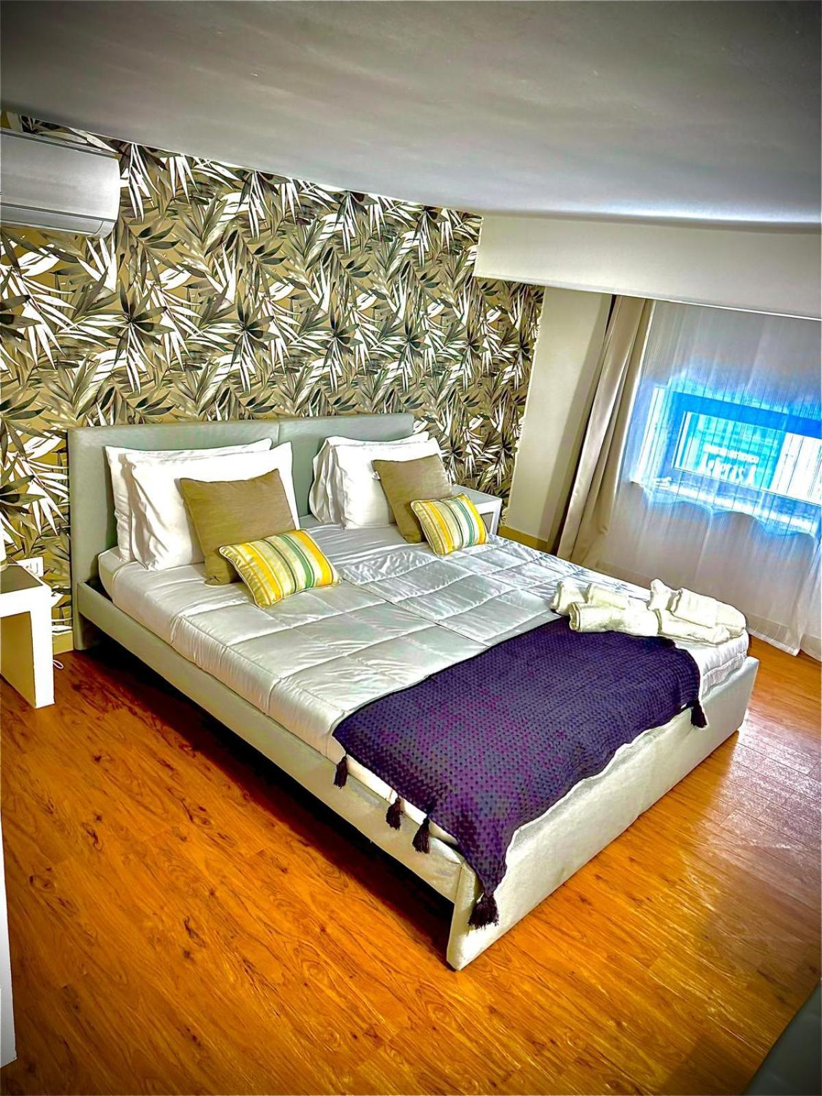 Mazzini Apartment *
